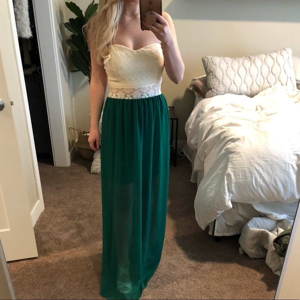 Green/White maxi dress